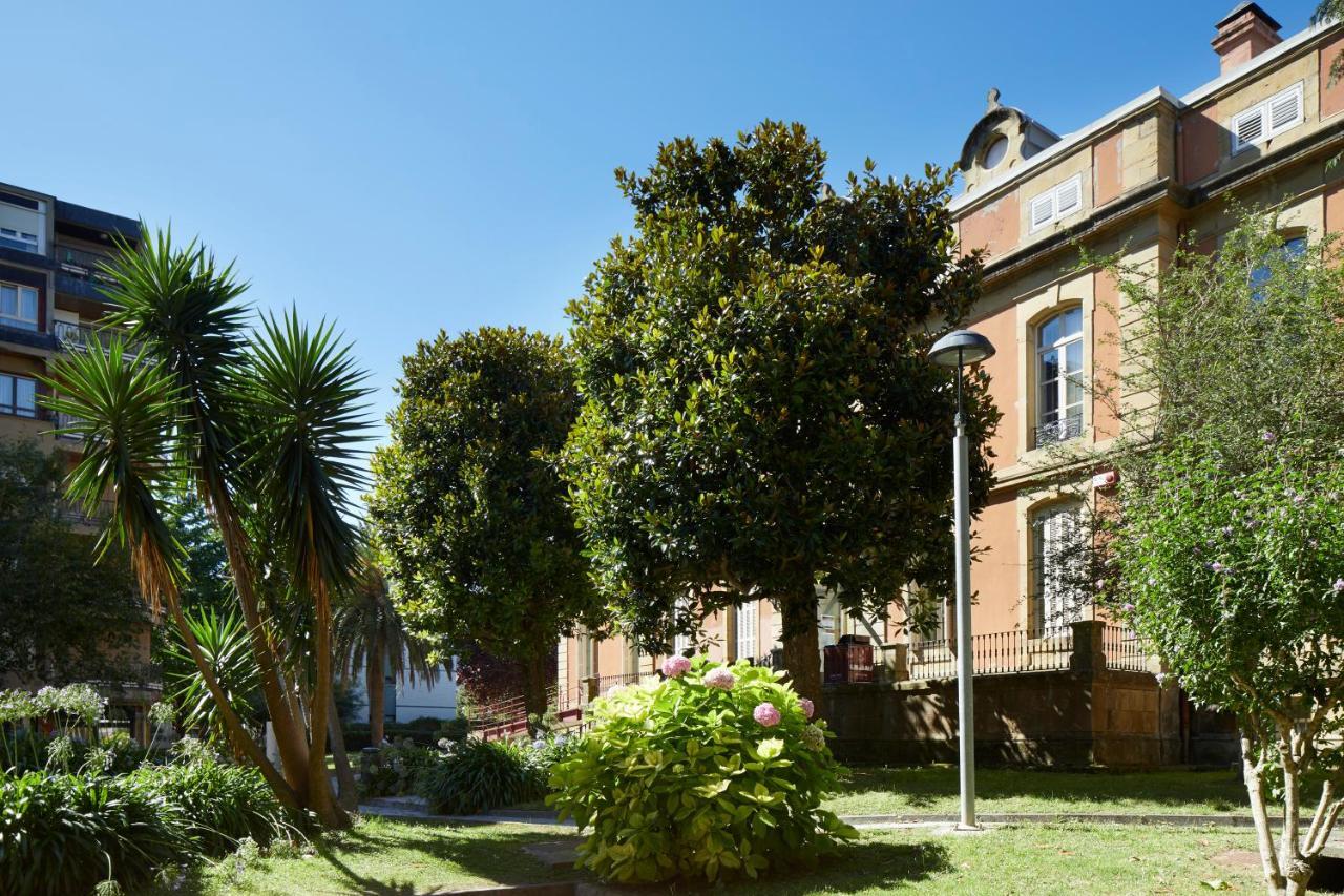 Apartamentos Isaga Zarautz Exterior photo